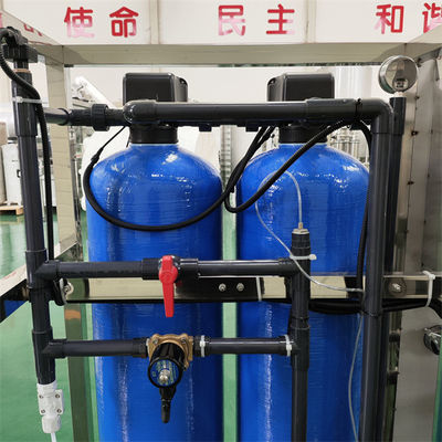 RO Hoogwaardige 500L PVC Unipolaire omgekeerde osmose waterbehandeling apparatuur