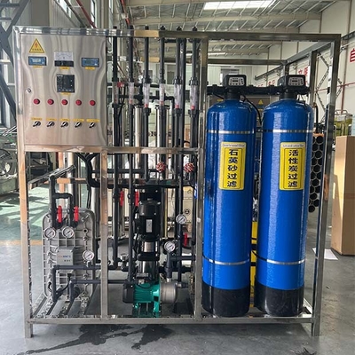 Waterzuiveringsapparatuur voor tweefasen omgekeerde osmose met EDI-systeem